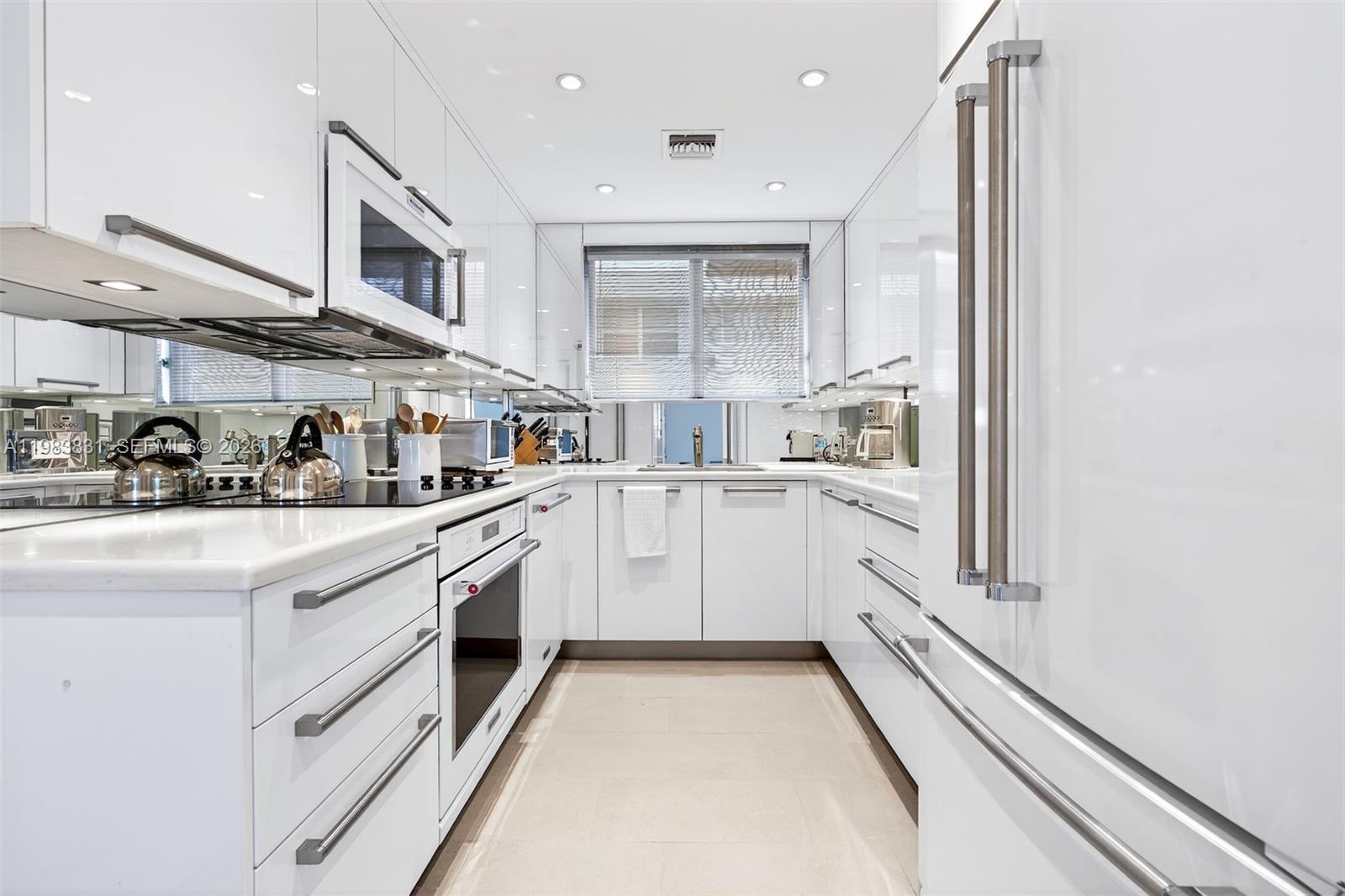 BROWNSTONE CO-OP APTS INC - Residential