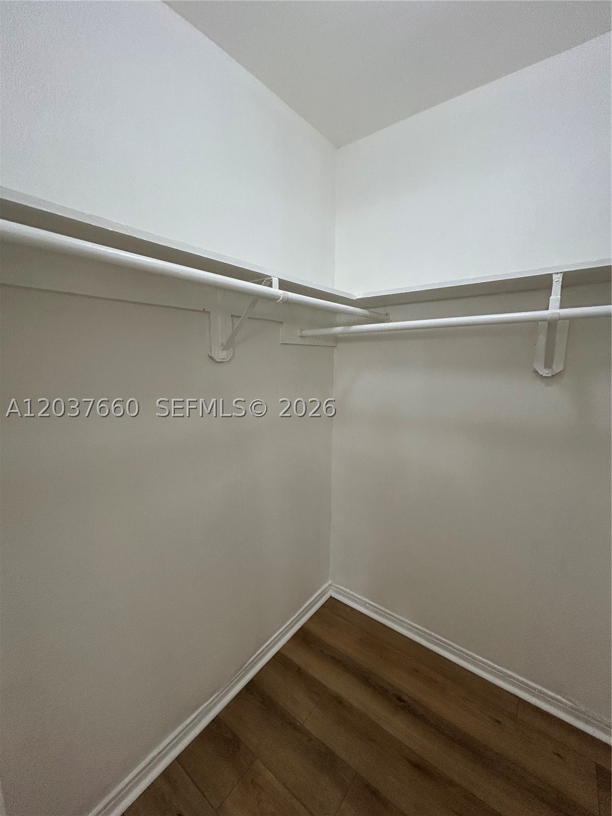 DADELAND PARK CONDO - Residential Lease