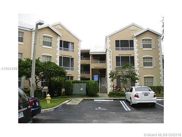 Nicely appointed 2 bed 2 bath in Lakeview Condominium. Newer carpet, freshly painted and ready to be occupied. Lakeview Club features 2 pools, a fitness center, large view of the Lake, green spaces, and bbq area. Lowest priced two bedroom for sale in the community. Investment opportunity.