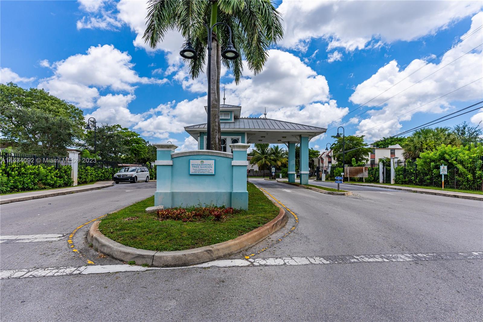 SUNSHINE VILLAS FIRST ADD - Residential Income