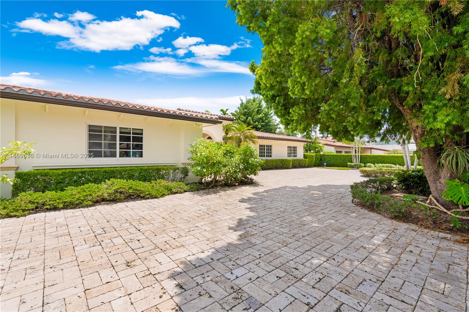 C GAB COUNTRY CLUB SEC 5 - Residential