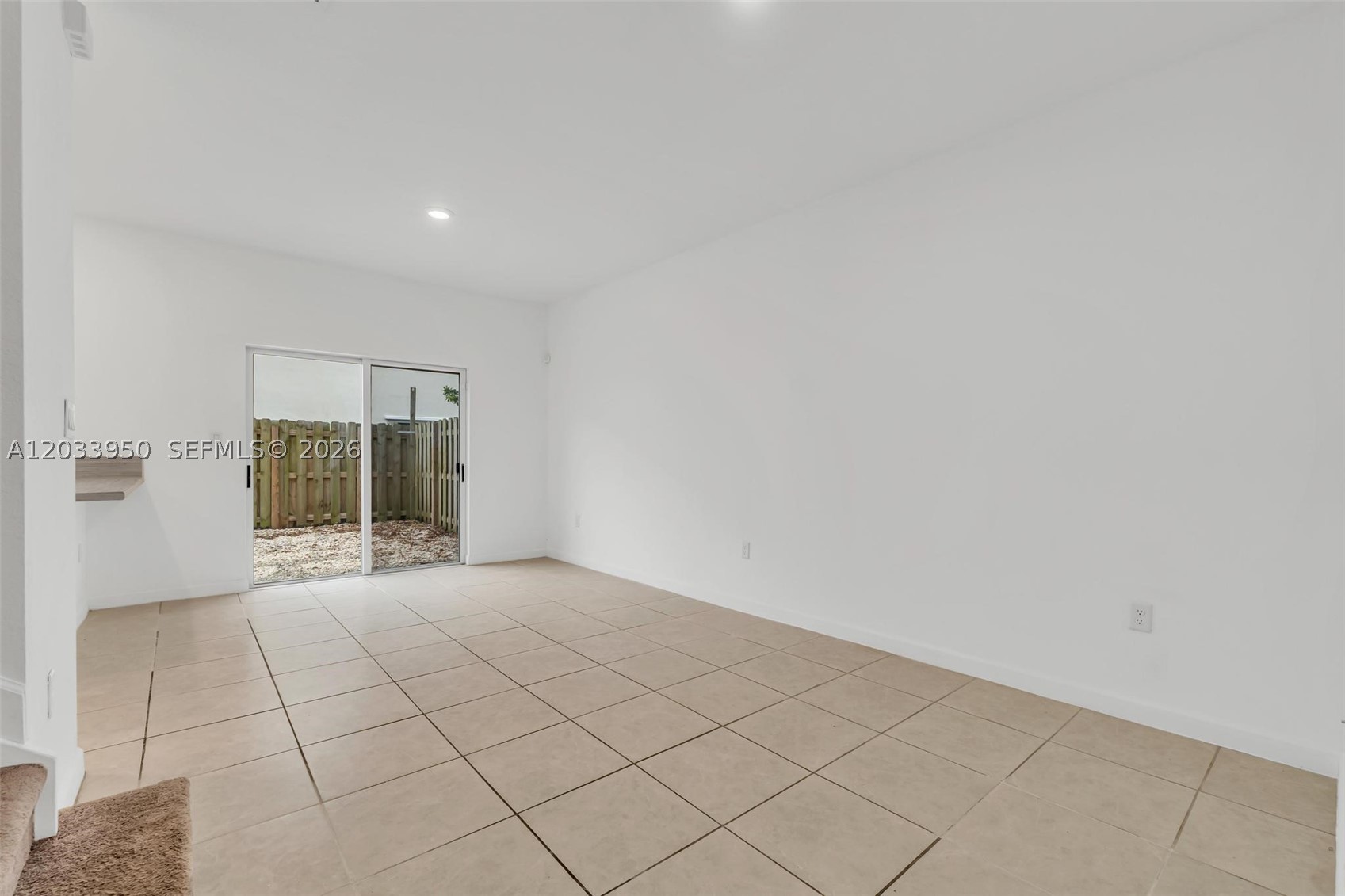 HOMESTEAD PARK OF COMMERC - Residential Lease