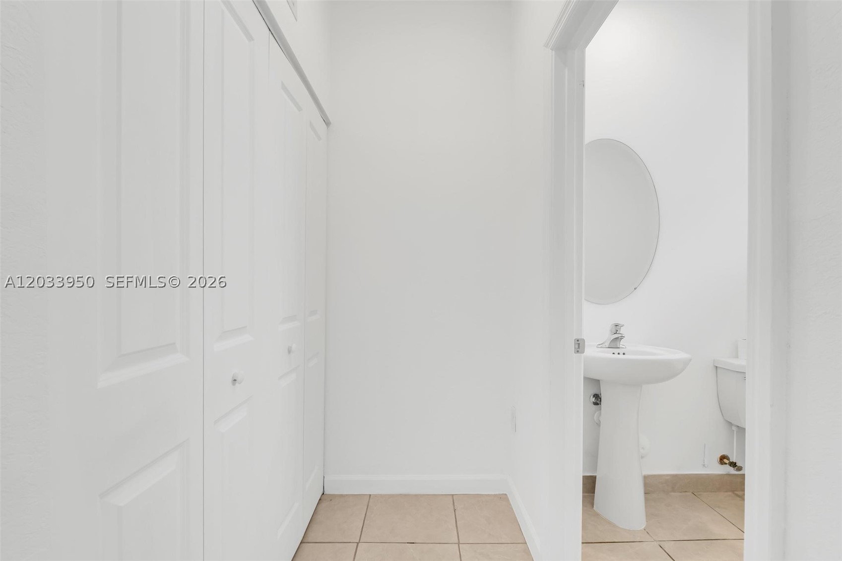HOMESTEAD PARK OF COMMERC - Residential Lease