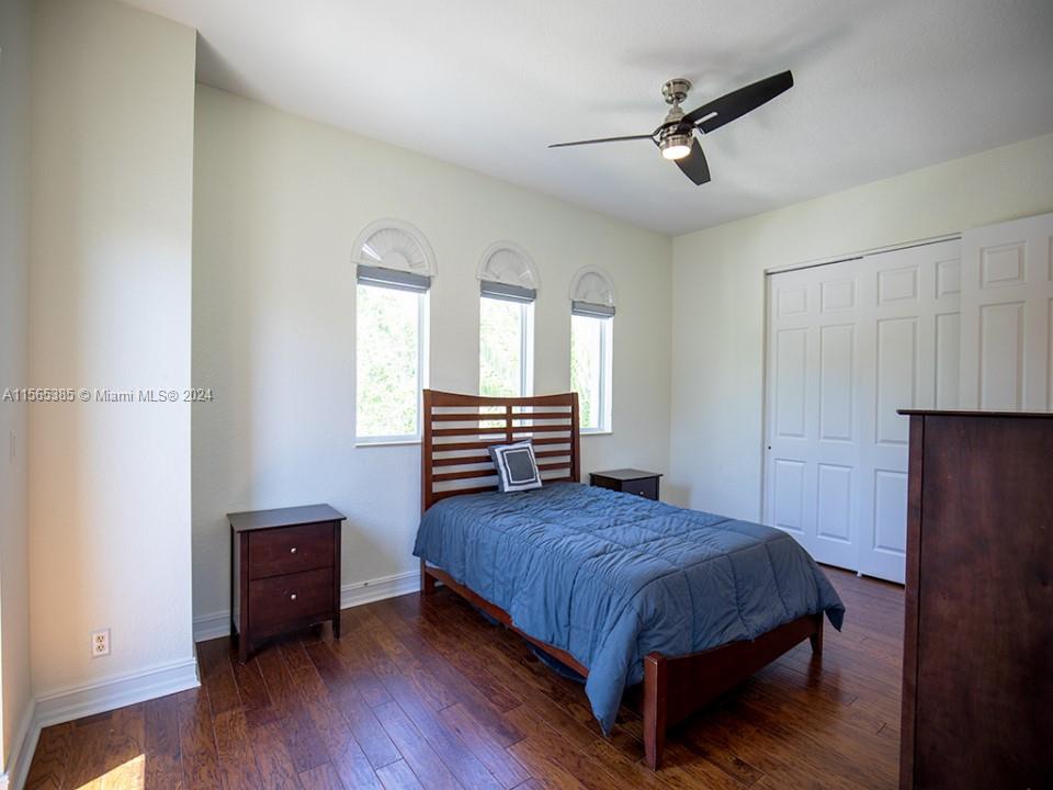 HERON BAY CENTRAL - Residential