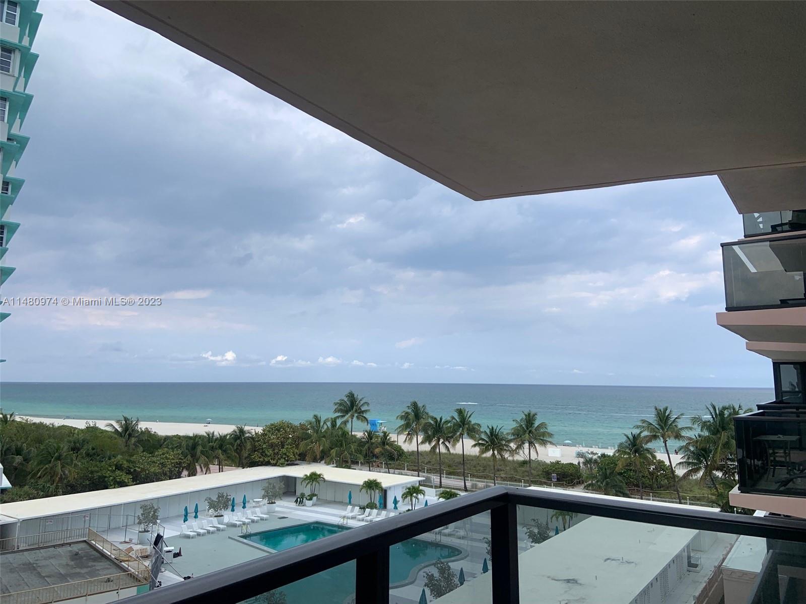 THE ALEXANDER CONDO - Residential