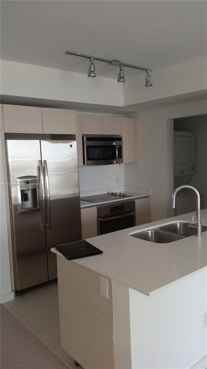 4250 BISCAYNE BOULEVARD C - Residential