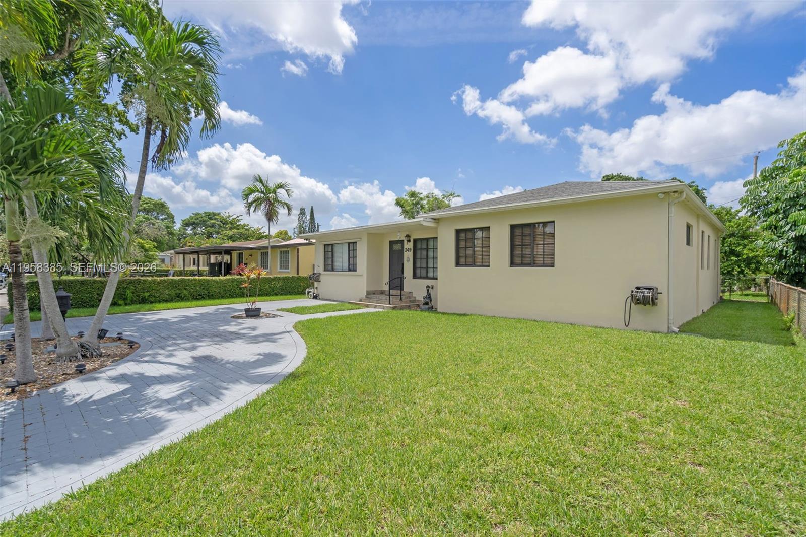 REV PL OF COUNTRY CLUB ES - Residential