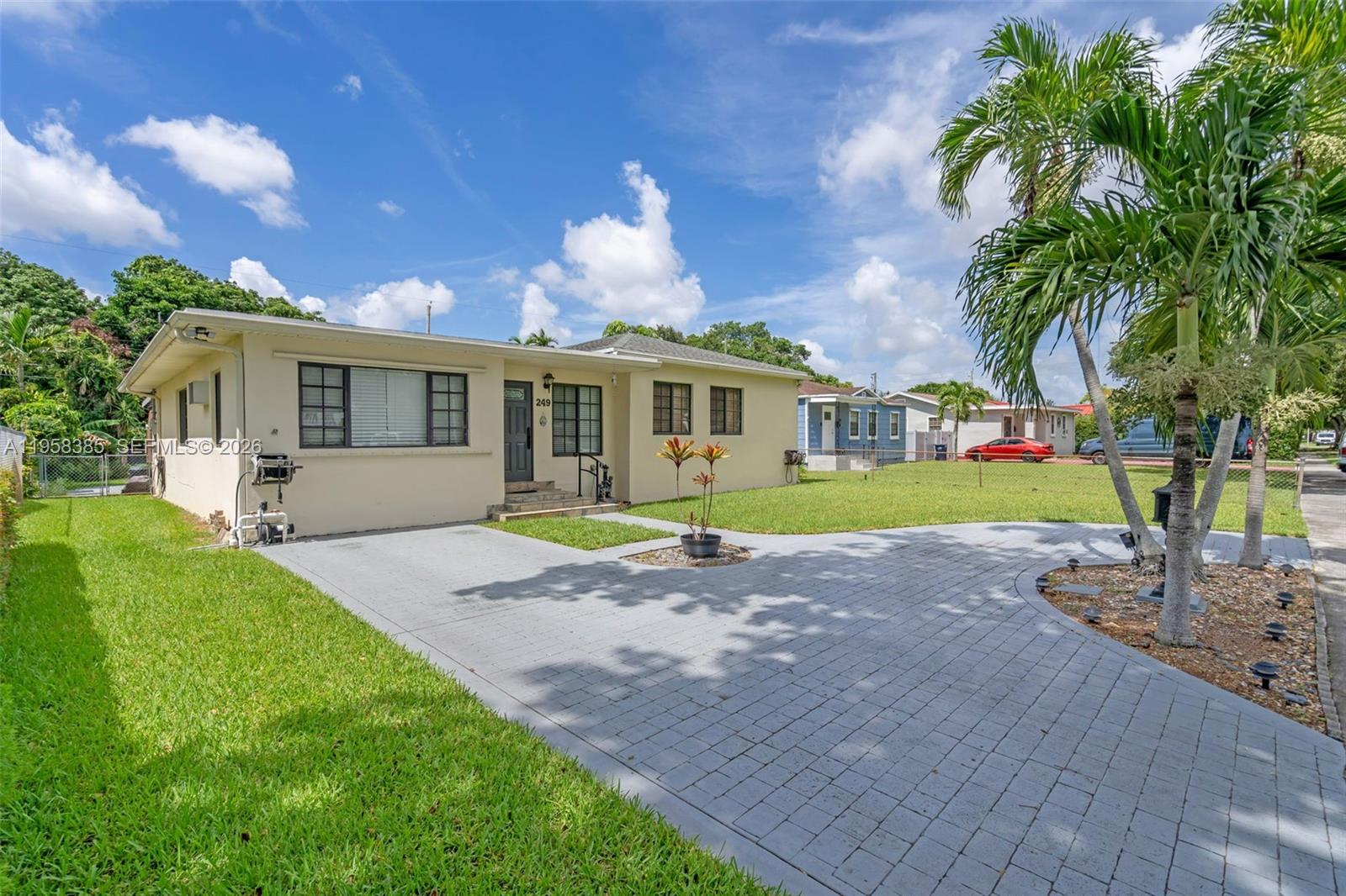 REV PL OF COUNTRY CLUB ES - Residential