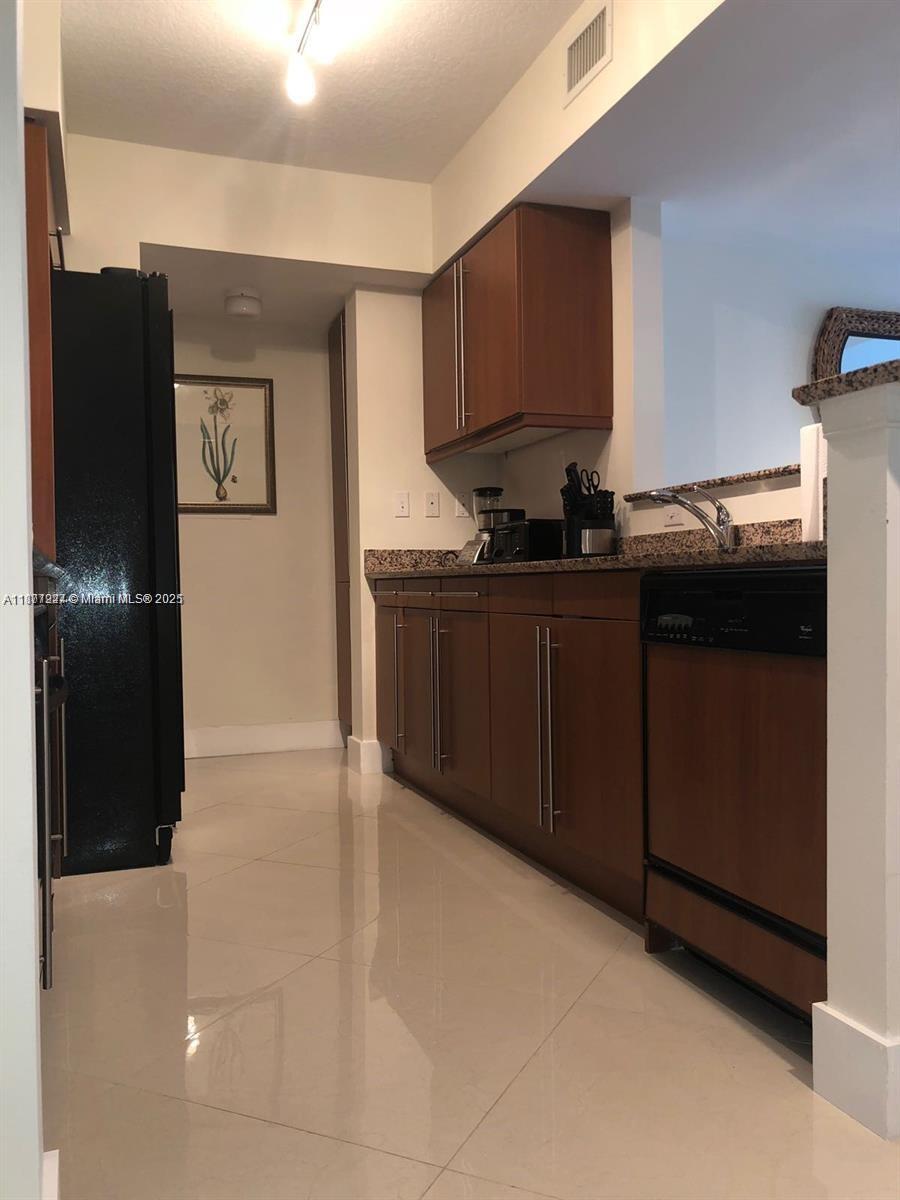 2080 OCEAN DRIVE CONDO - Residential