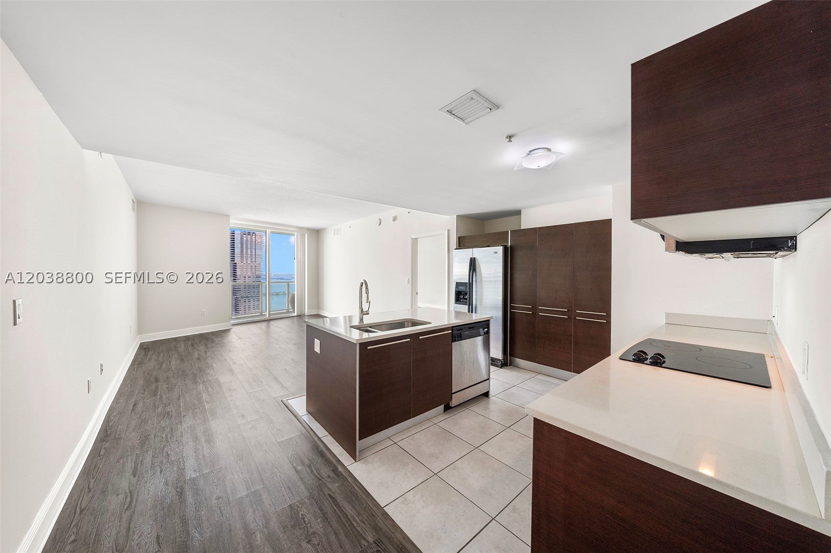 QUANTUM ON THE BAY CONDO - Residential Lease