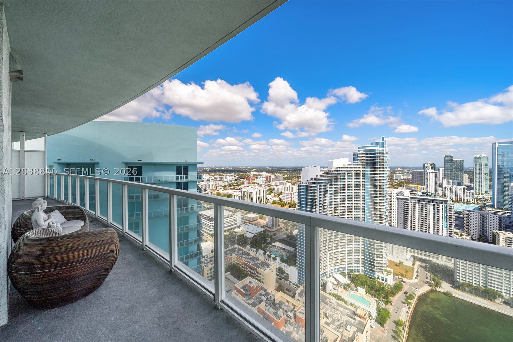 QUANTUM ON THE BAY CONDO - Residential Lease