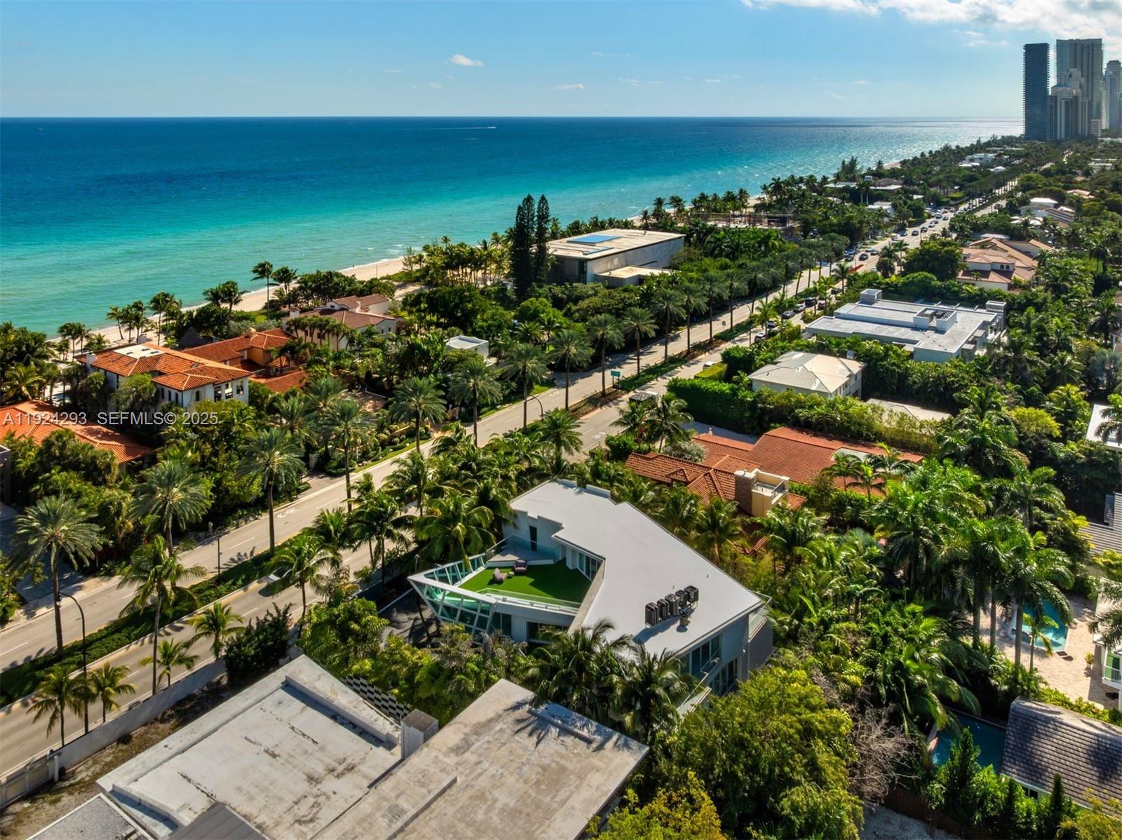 GOLDEN BEACH SEC B - Residential