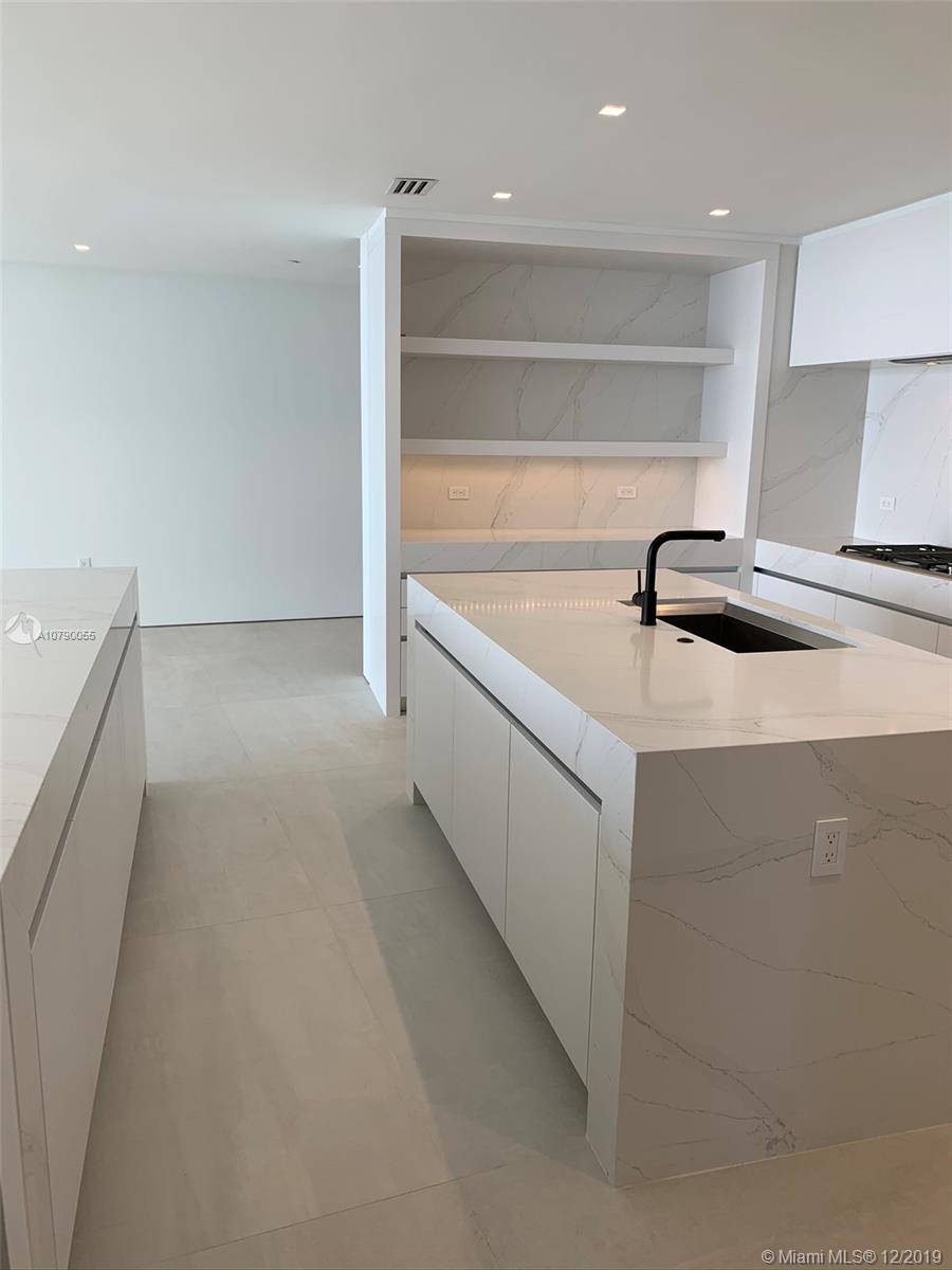 AUBERGE - Residential