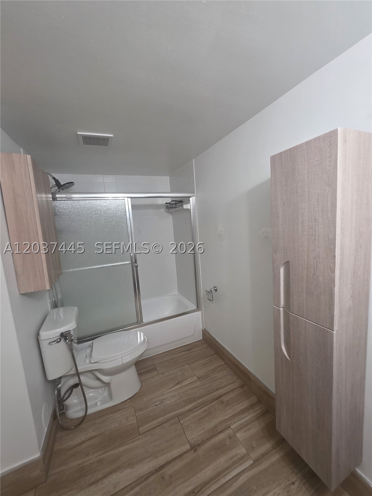 VILLA ENCANTADA CONDO NO - Residential Lease