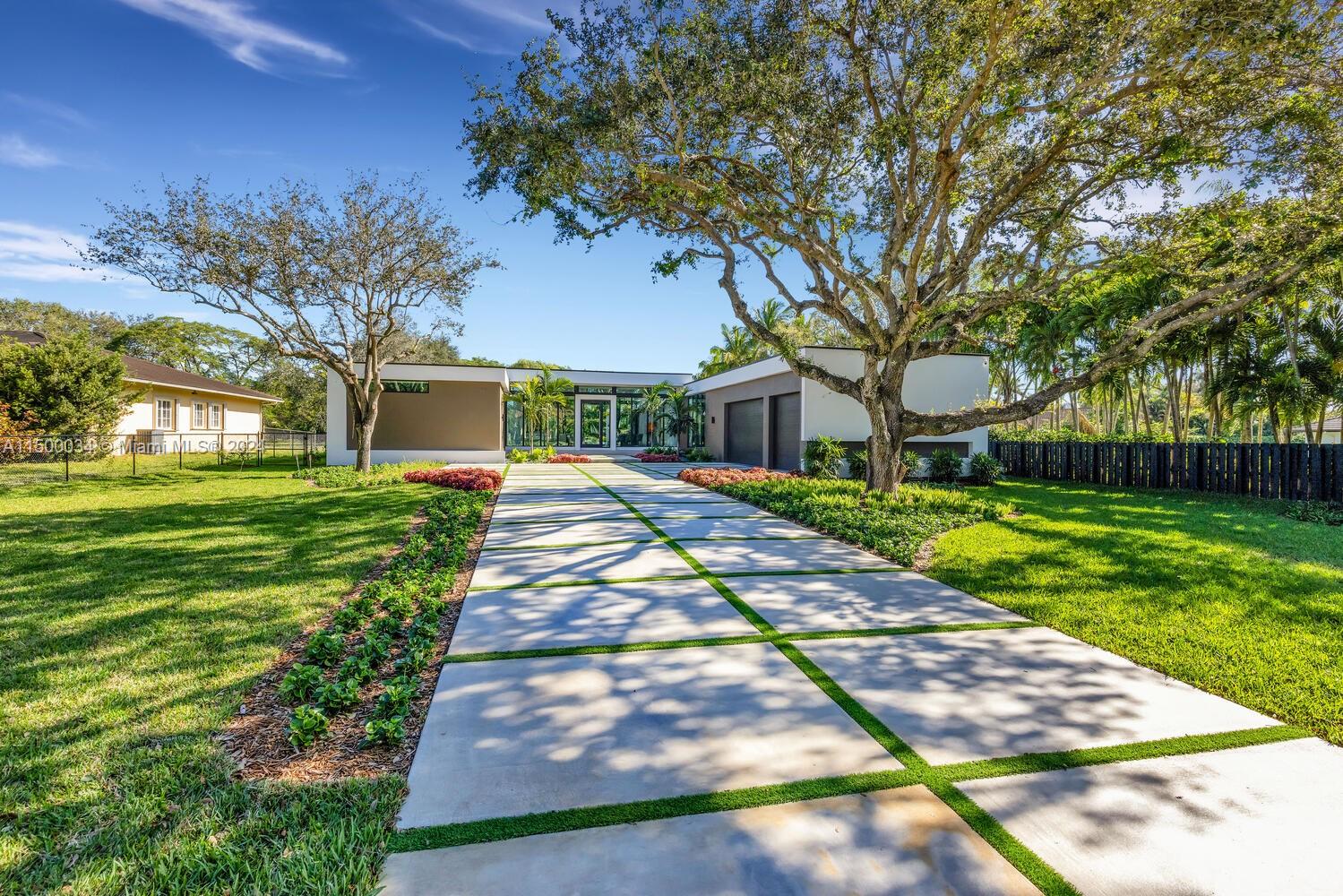 SUNSET VISTAS - Residential