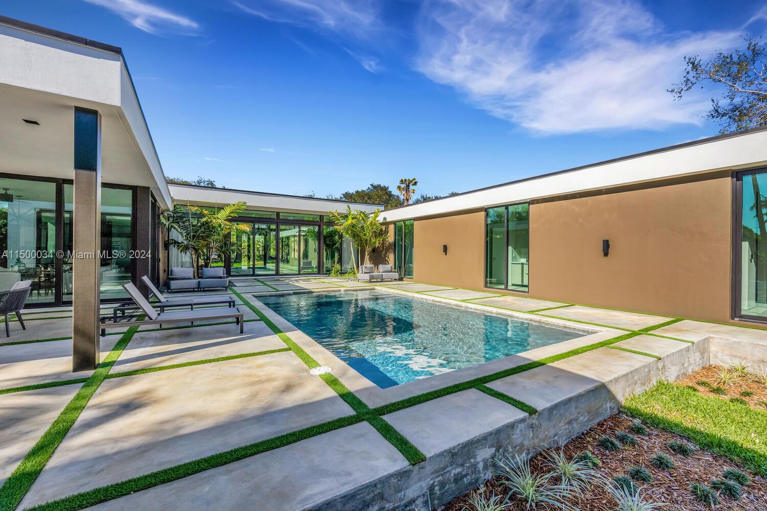 SUNSET VISTAS - Residential