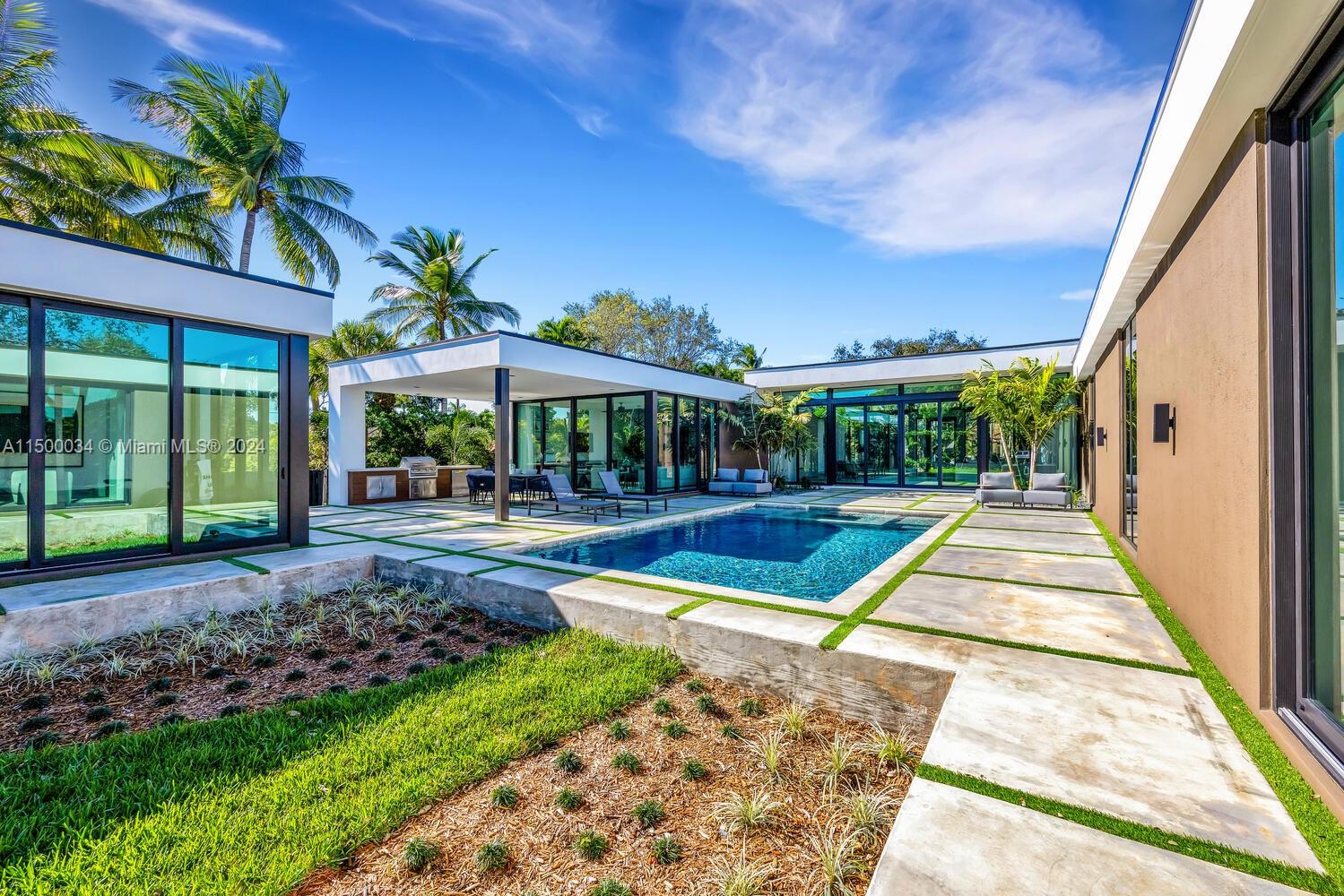 SUNSET VISTAS - Residential