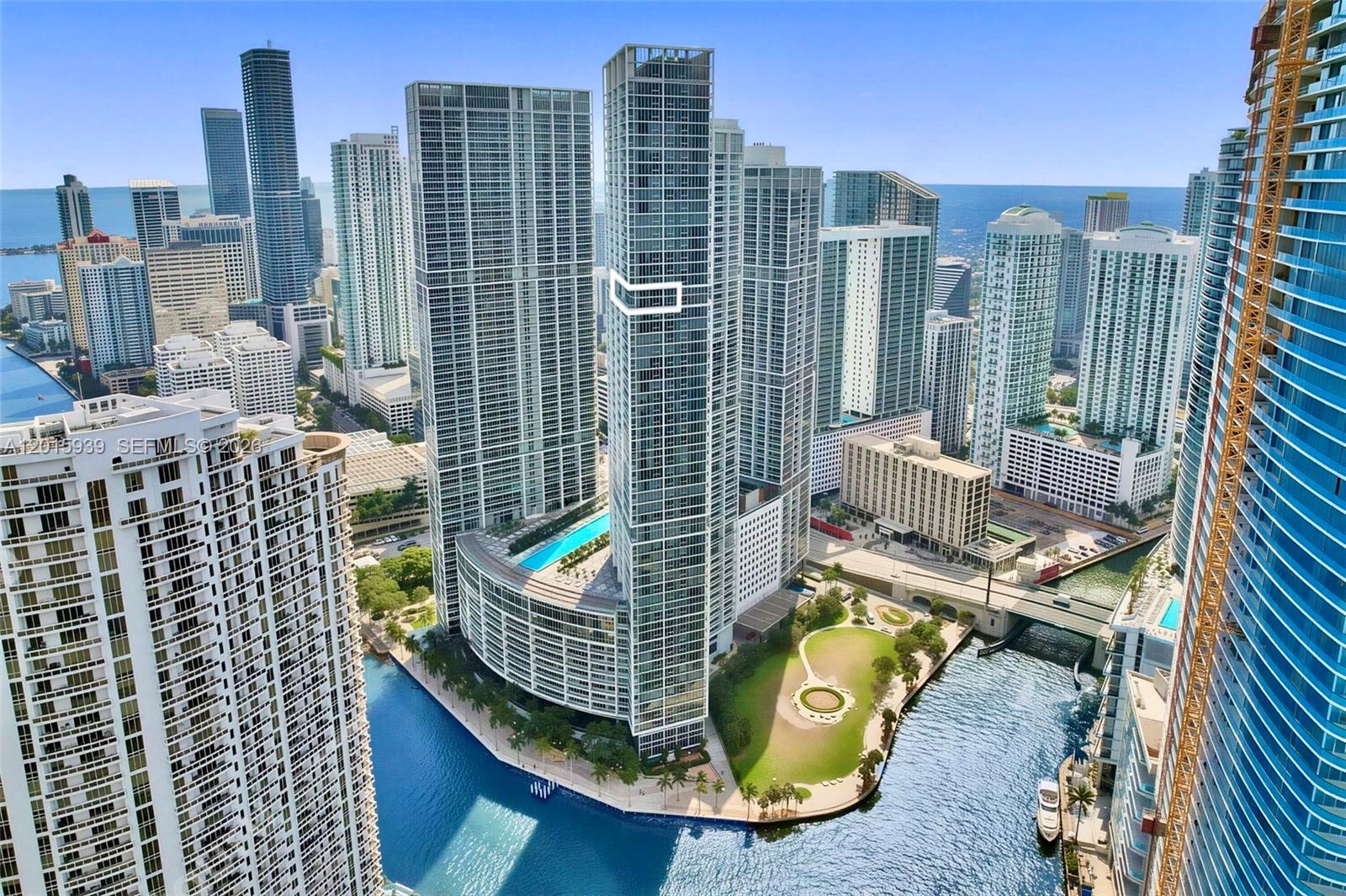 ICONBRICKELL CONDO NO 1 - Residential