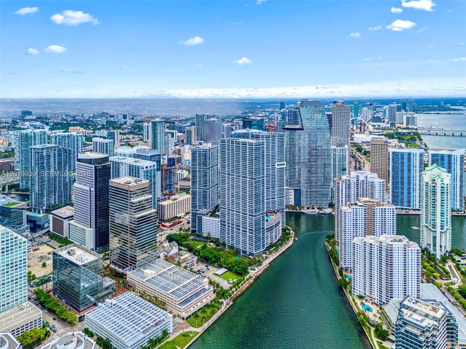 ICONBRICKELL CONDO NO 1 - Residential