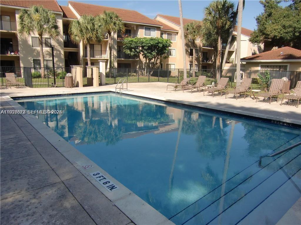 VISCONTI CONDO - Residential