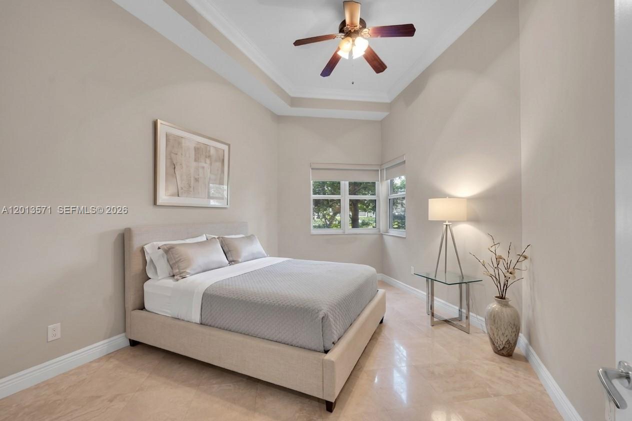 TURNBERRY VILLAGE SO TOWE - Residential