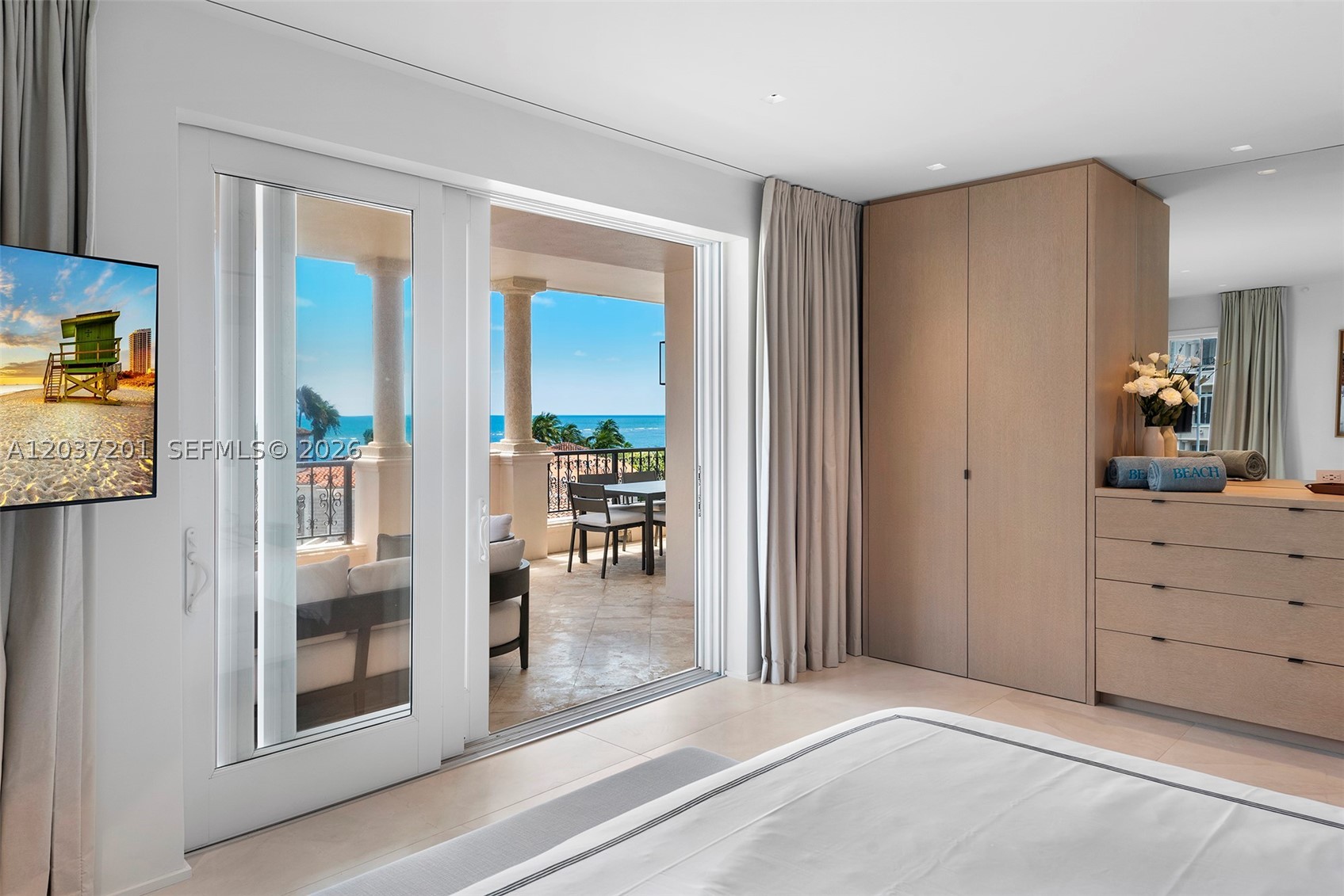 SEASIDE CONDO - Residential Lease