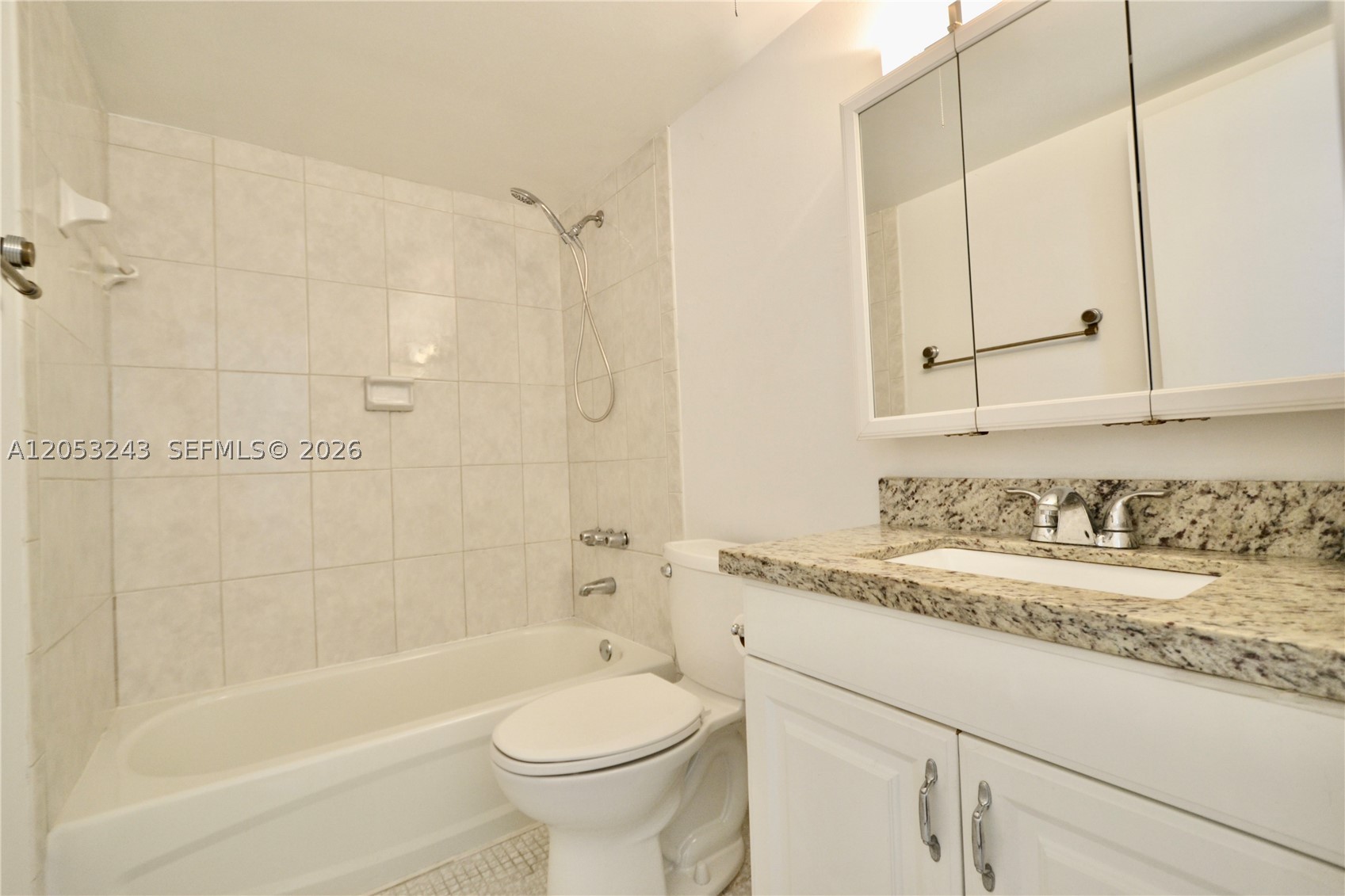 KENDALLWOOD VILLAS CONDO - Residential