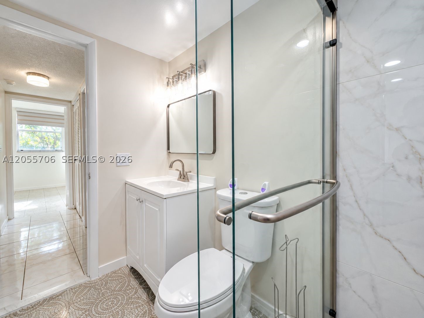 VERSAILLE GARDENS I CONDO - Residential Lease