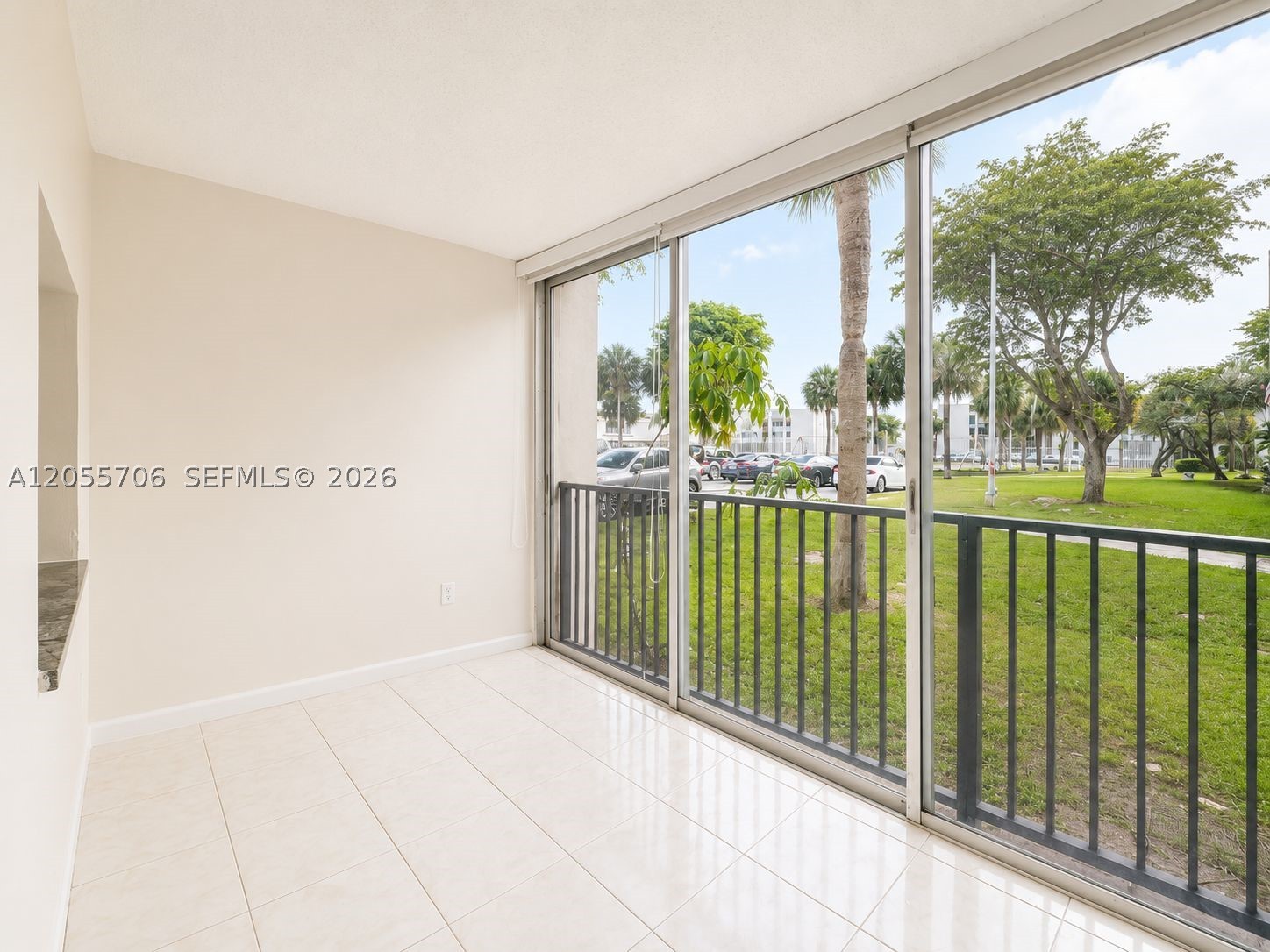 VERSAILLE GARDENS I CONDO - Residential Lease