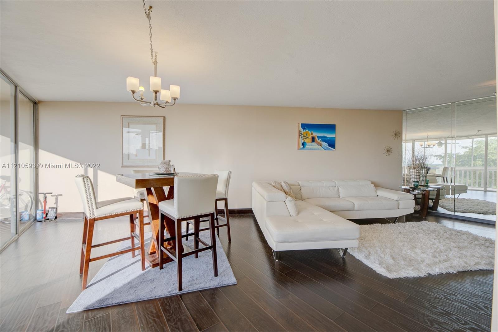 ENVIRON I CONDO 9 - Residential