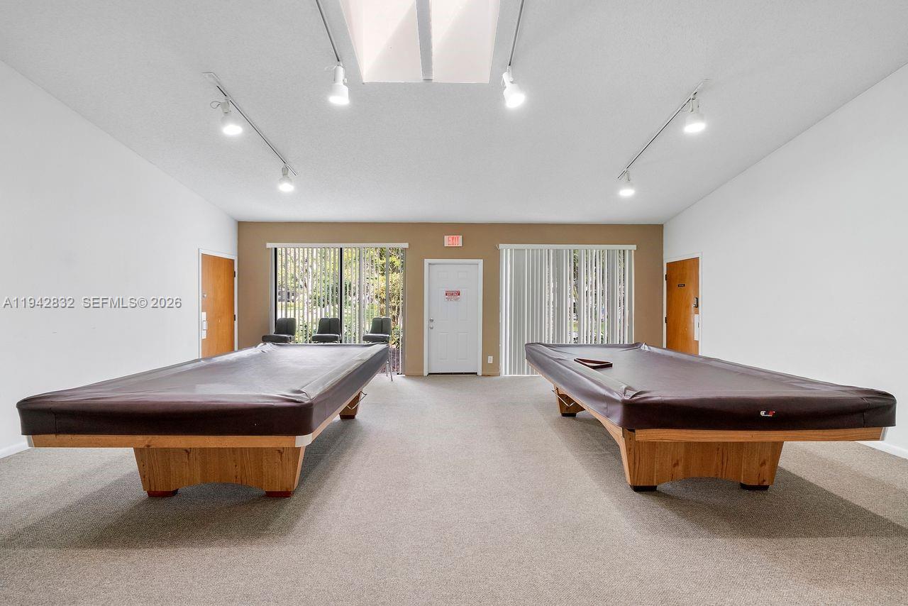 CYPRESS BEND CONDOMINIUM - Residential