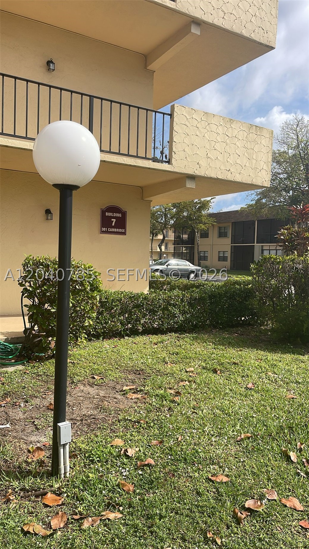 CAMBRIDGE HOUSE EAST - Residential Lease