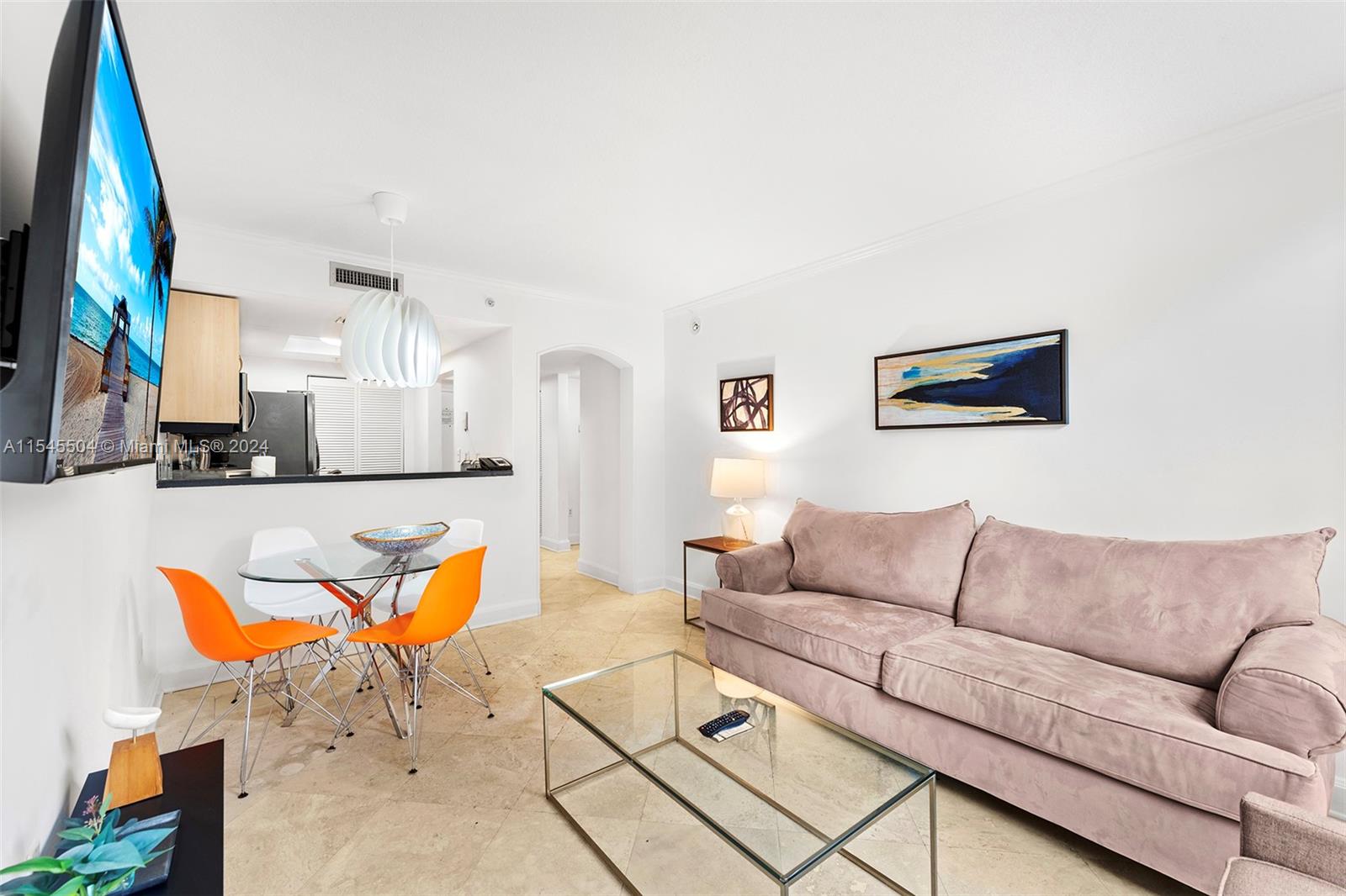 THE MUTINY CONDO - Residential