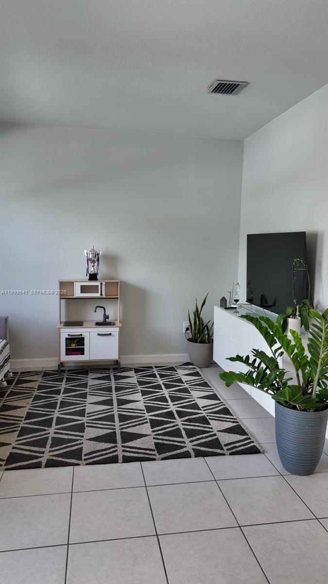 SILVER PALM RESIDENTIAL H - Residential