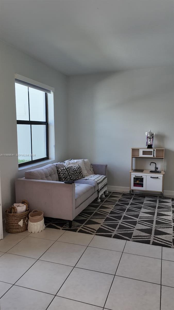 SILVER PALM RESIDENTIAL H - Residential