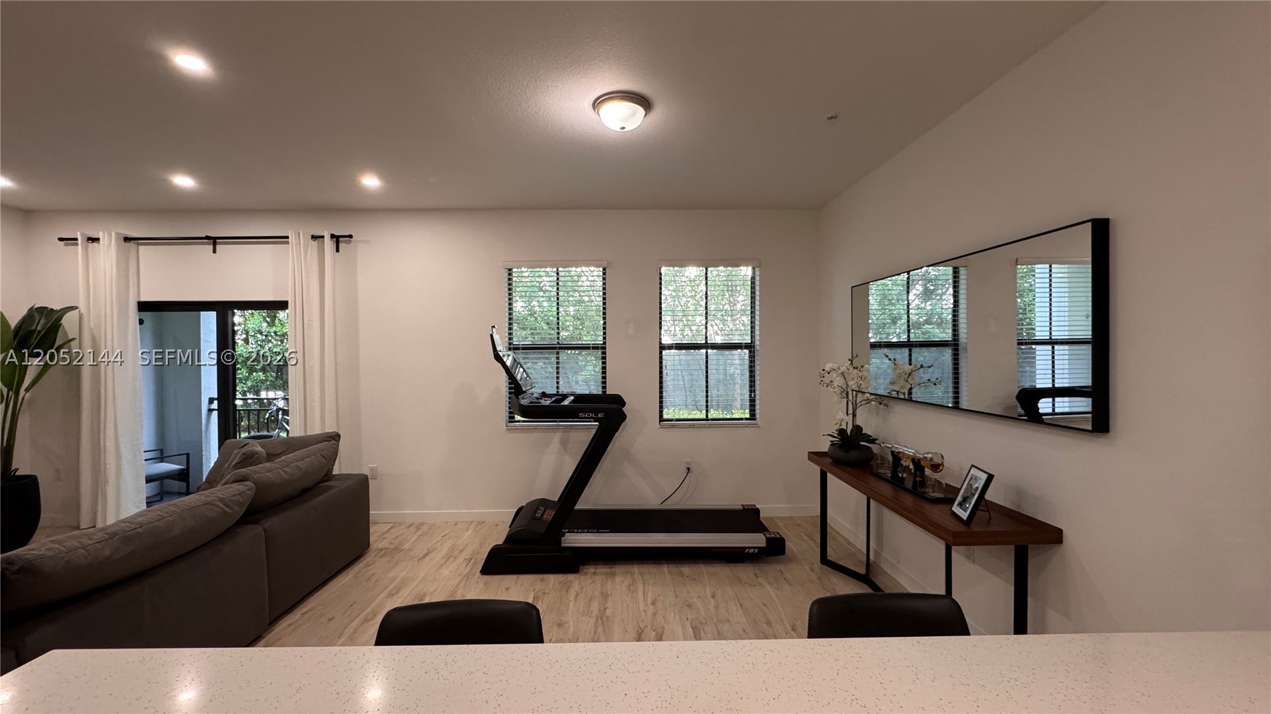 CENTURY PARK SOUTH - Residential Lease