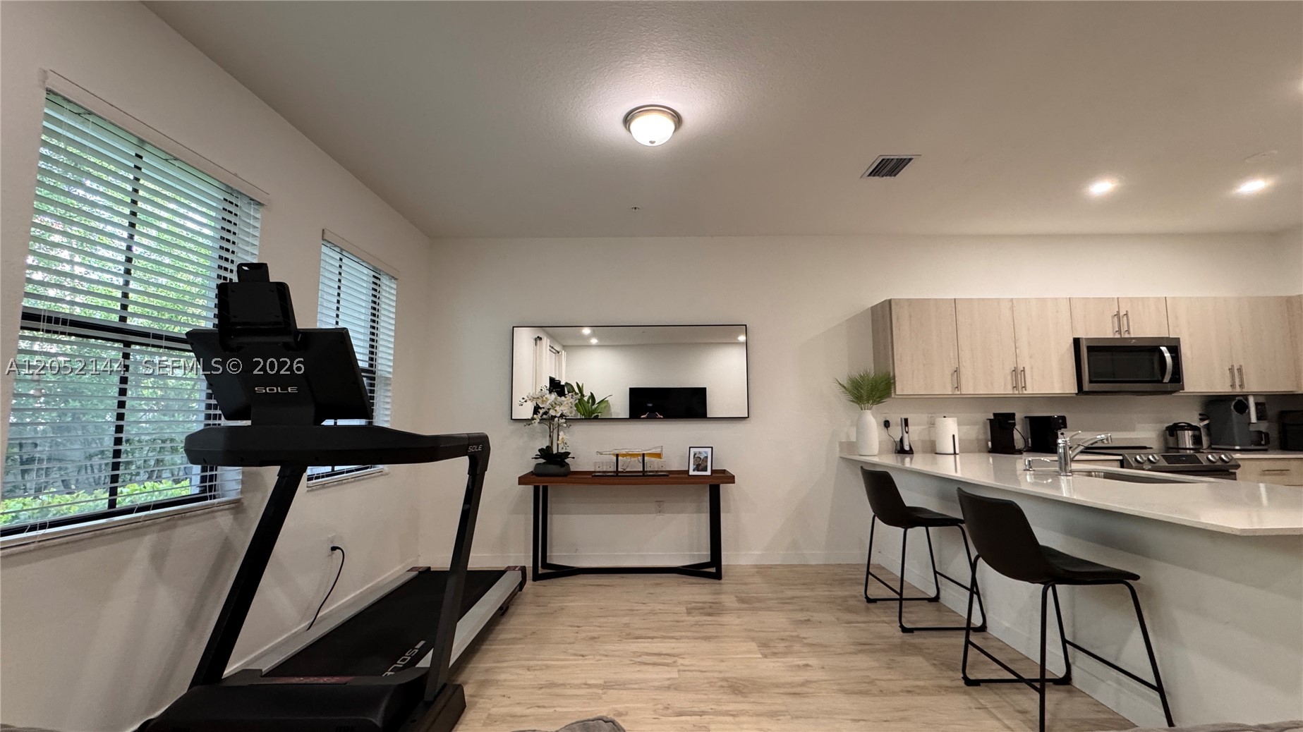 CENTURY PARK SOUTH - Residential Lease