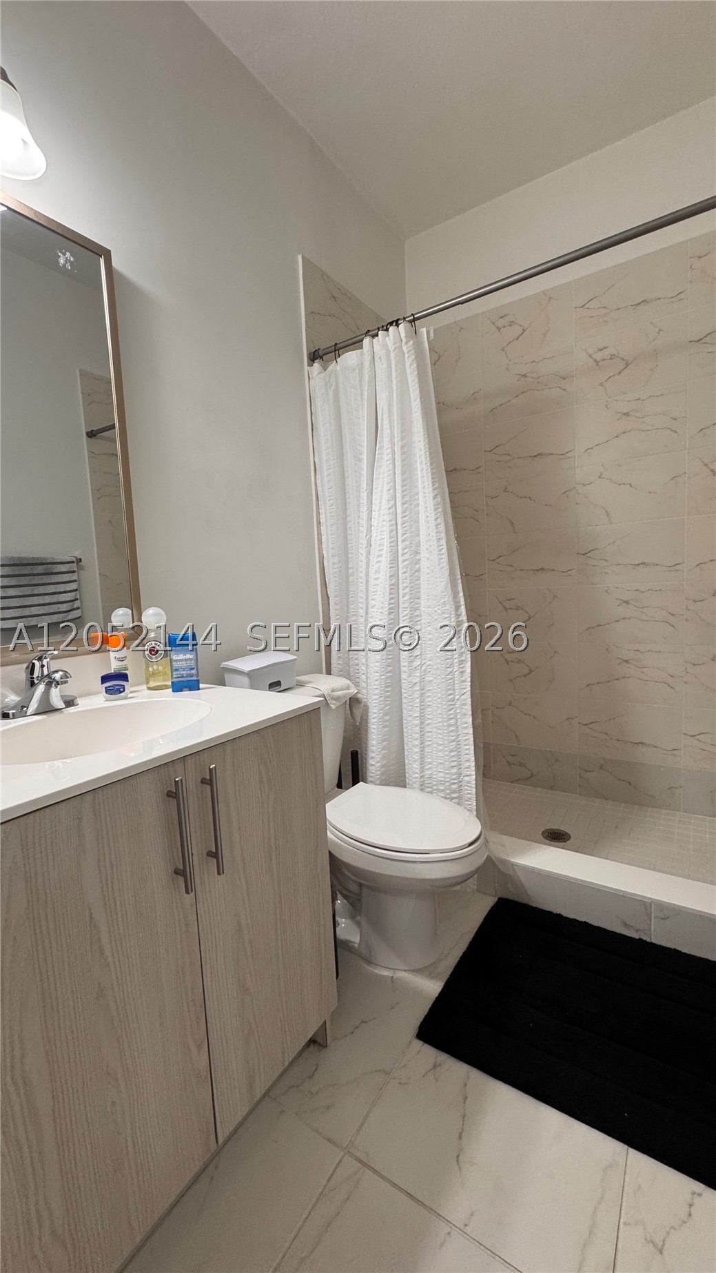 CENTURY PARK SOUTH - Residential Lease
