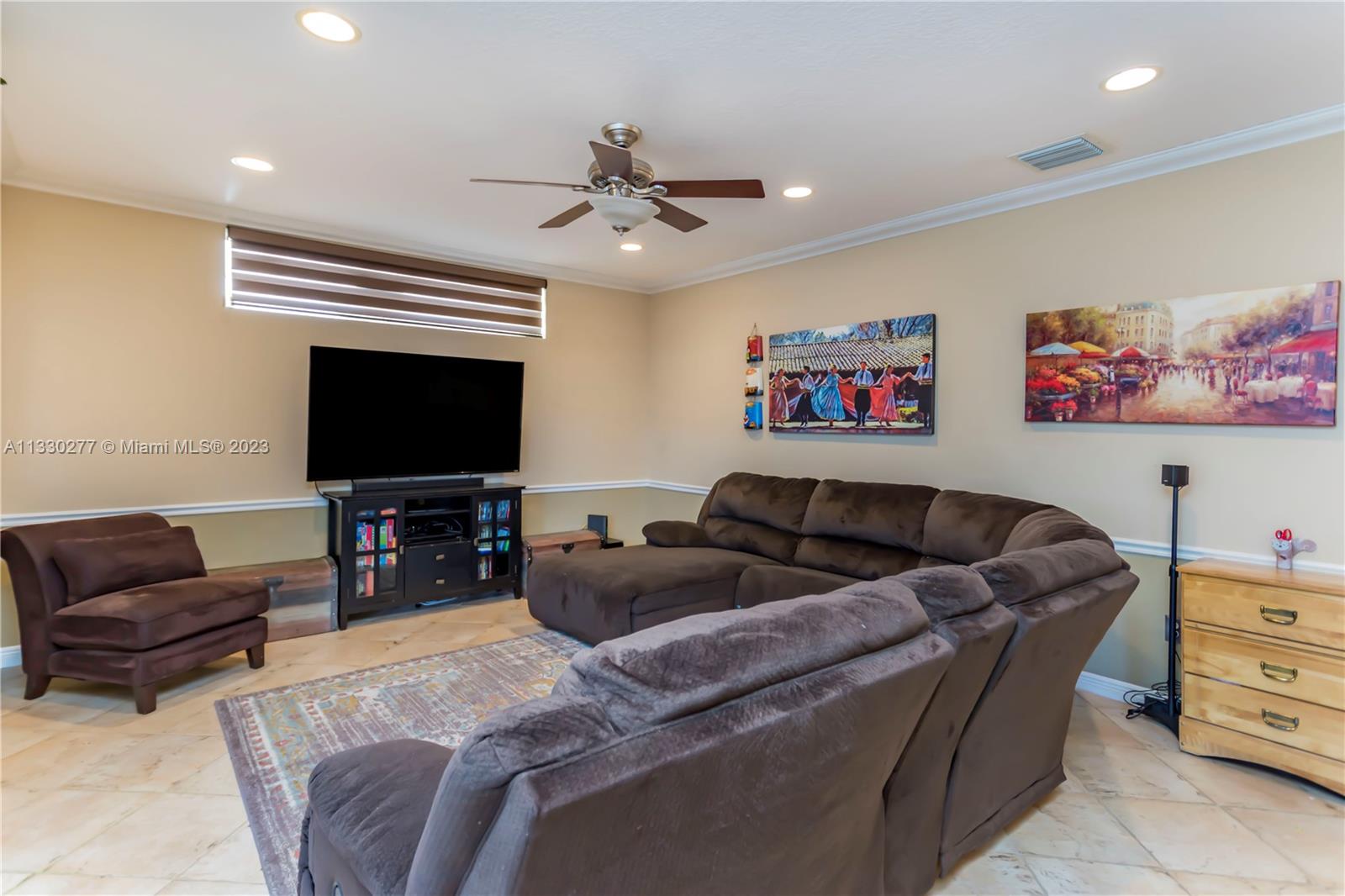 RIVIERA ISLES III - Residential