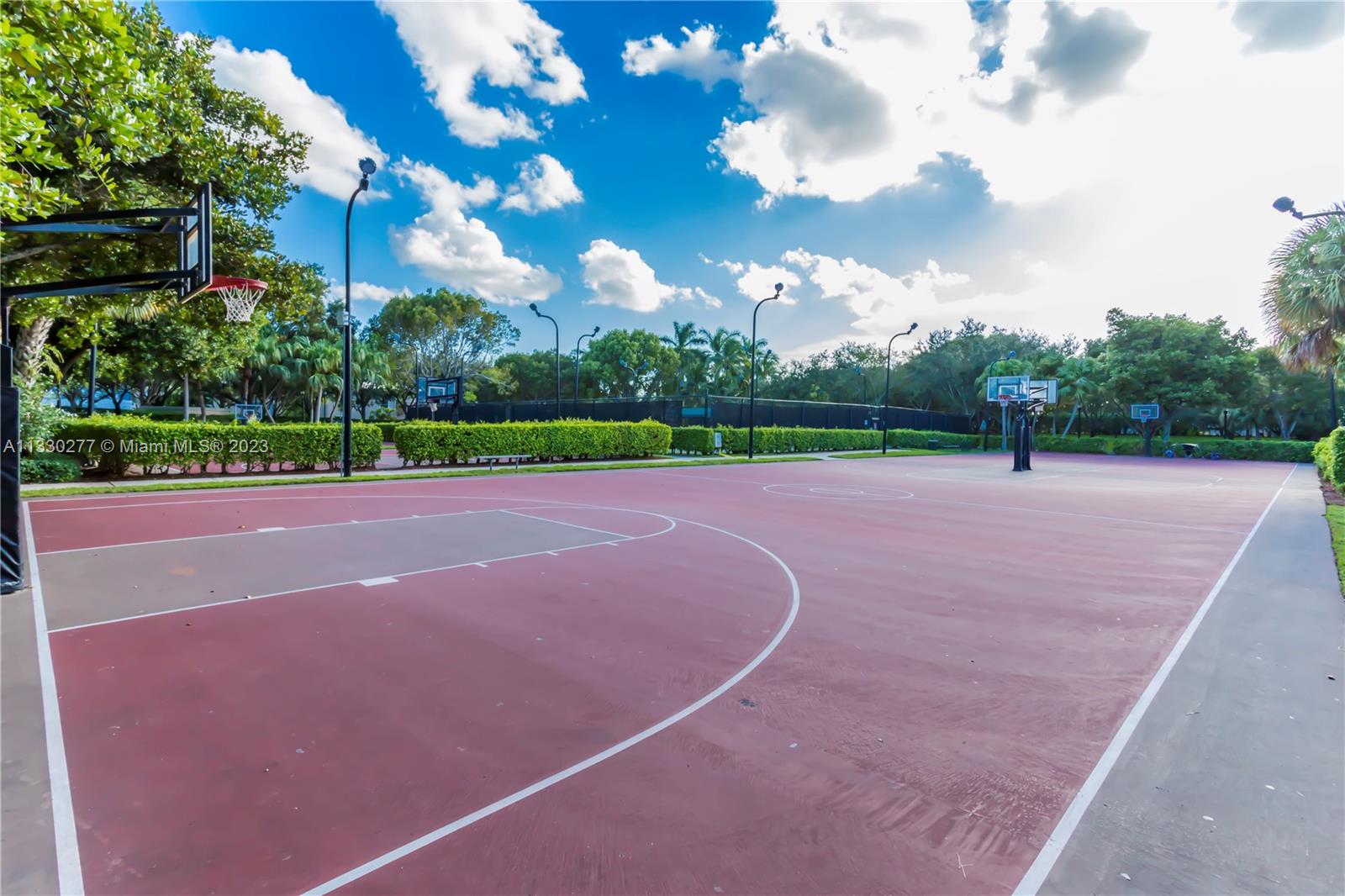 RIVIERA ISLES III - Residential