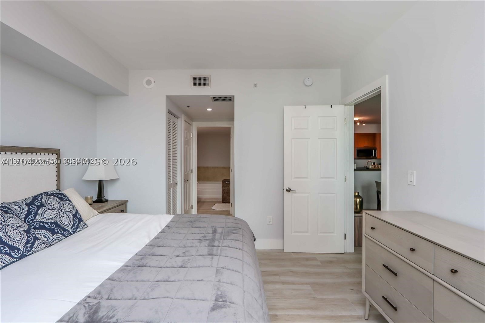 1300 PONCE CONDO - Residential Lease