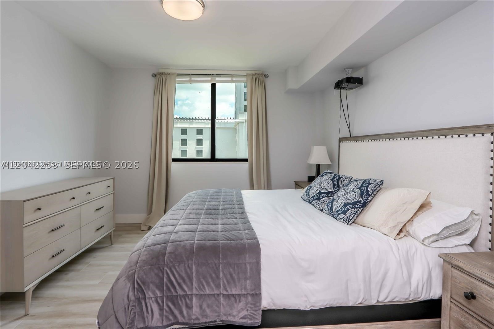 1300 PONCE CONDO - Residential Lease