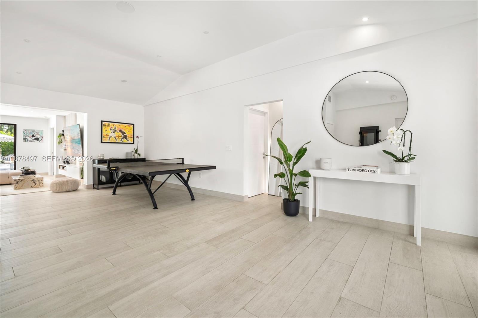 BISCAYNE POINT - Residential