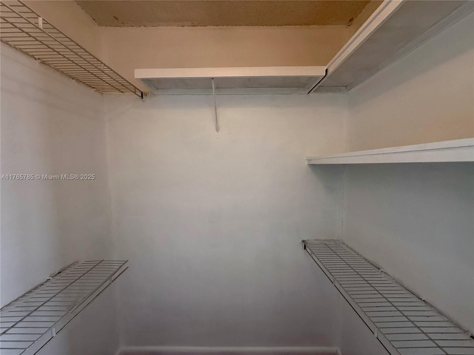HOME TOWER CONDO - Residential Lease
