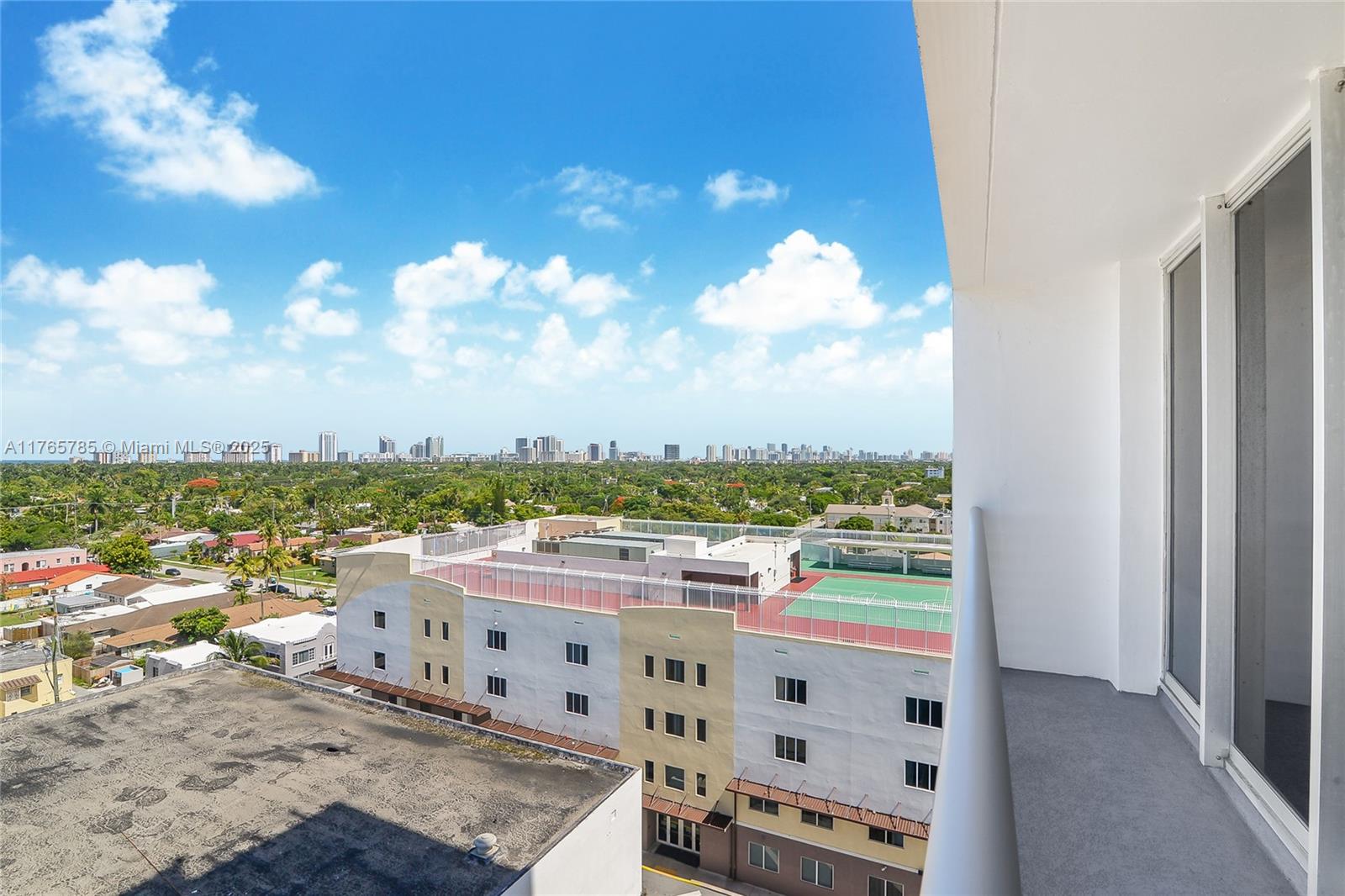 HOME TOWER CONDO - Residential Lease