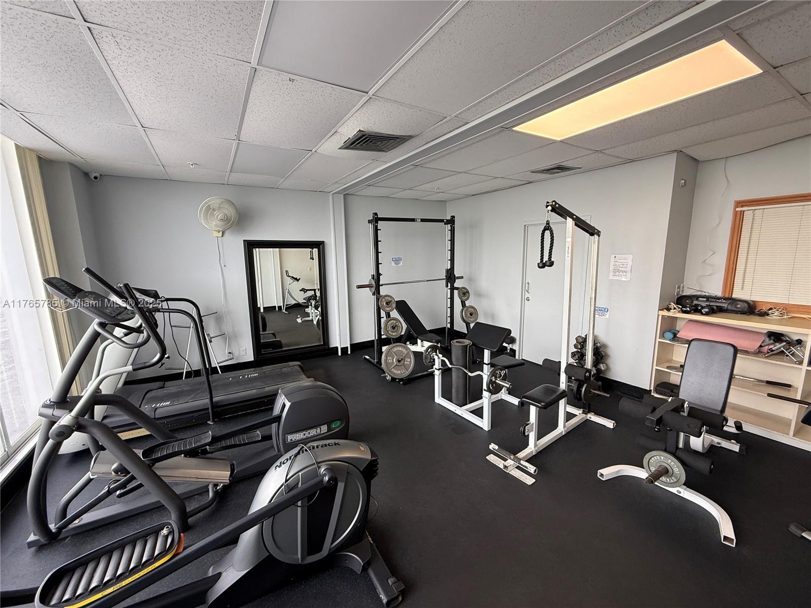HOME TOWER CONDO - Residential Lease