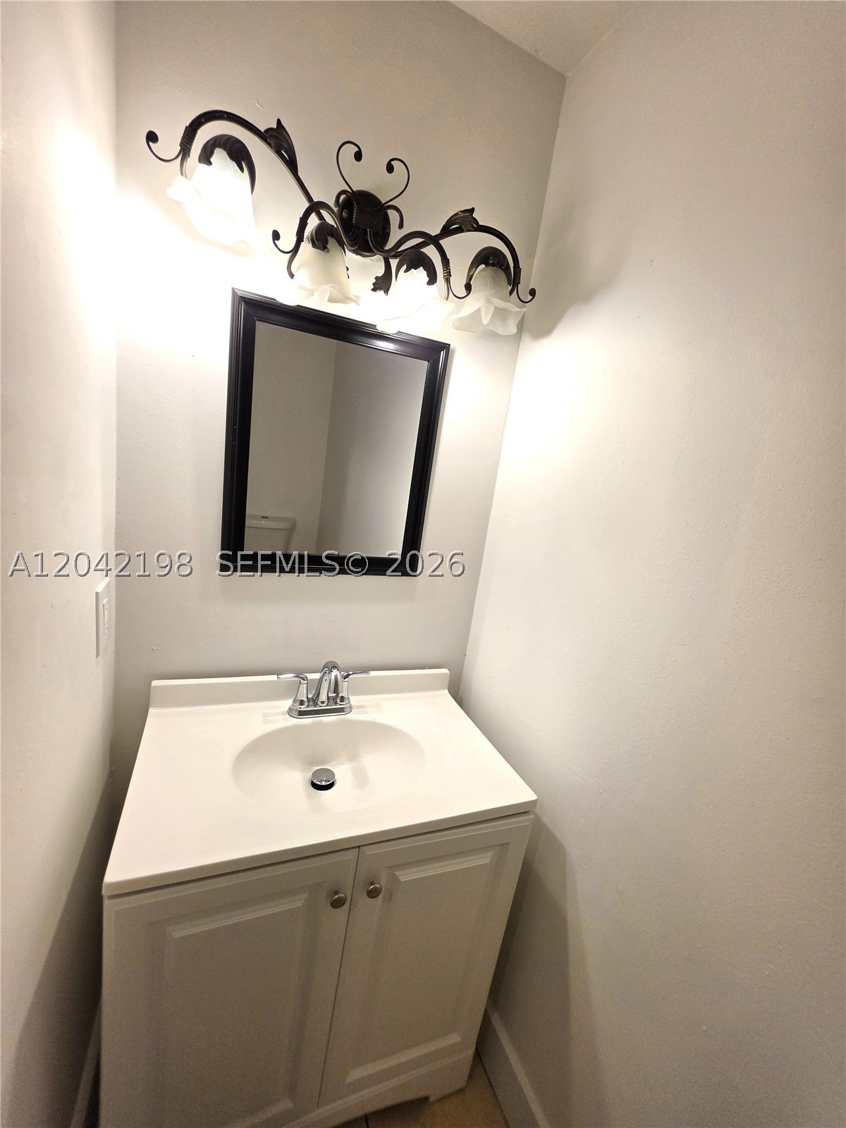 Camelot Two Condo - Residential