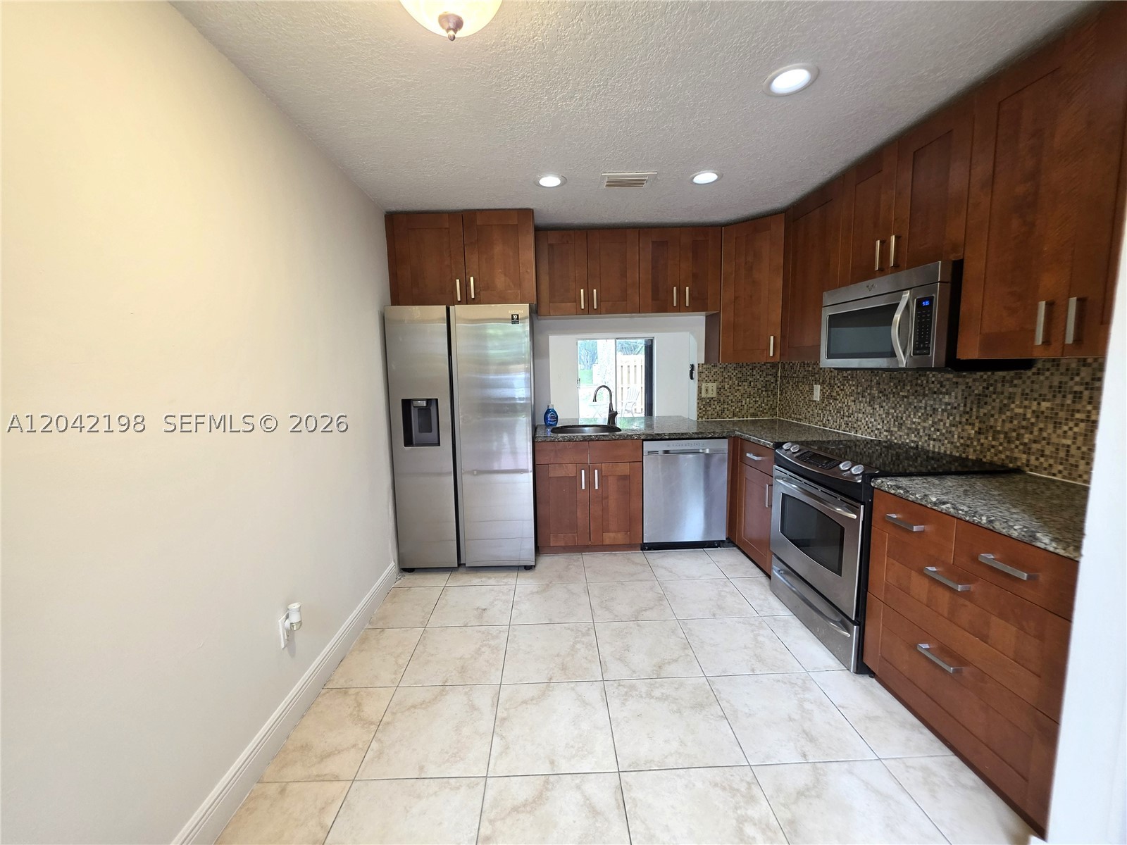 Camelot Two Condo - Residential