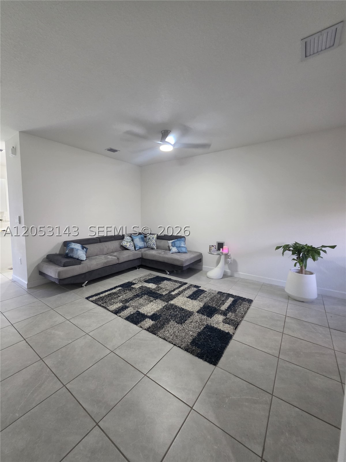KENDALL ASSEMBLAJE - Residential