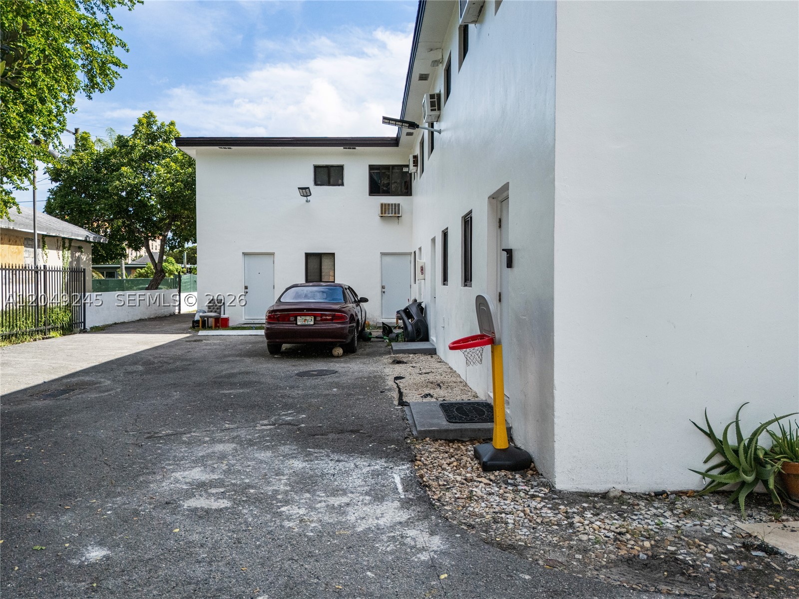 ROSE LAWN PK A SUB - Residential Income
